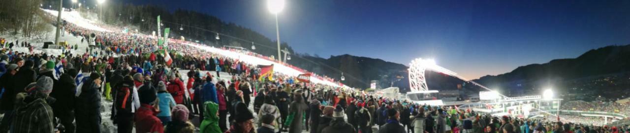 Ferienwohnungen Reinbacher - Primps Schladming Exterior foto